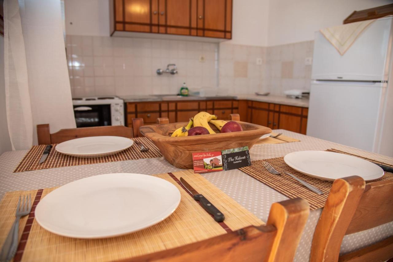 George Apartments Arílasz Kültér fotó